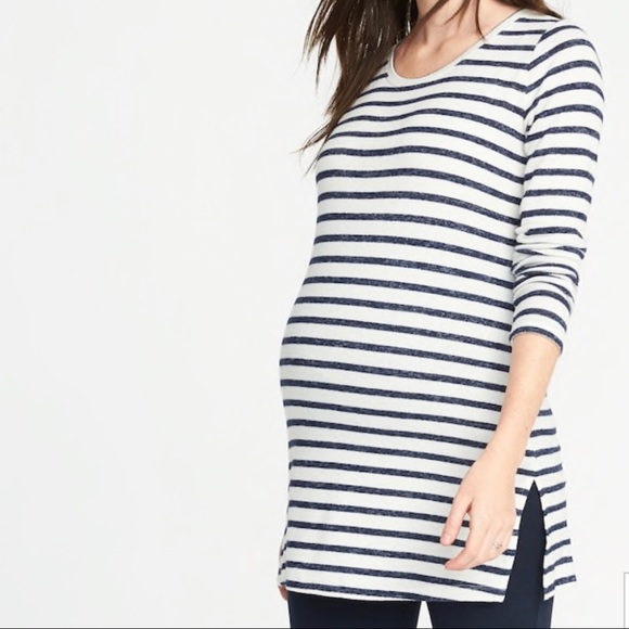 Old Navy Other - 🌸Old Navy Maternity Plush-Knit Tunic Navy & White